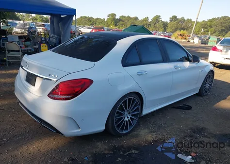 2017 Mercedes-Benz Amg C 43 4Matic z USA, uszkodzony, nr VIN 55SWF6EB6HU185222